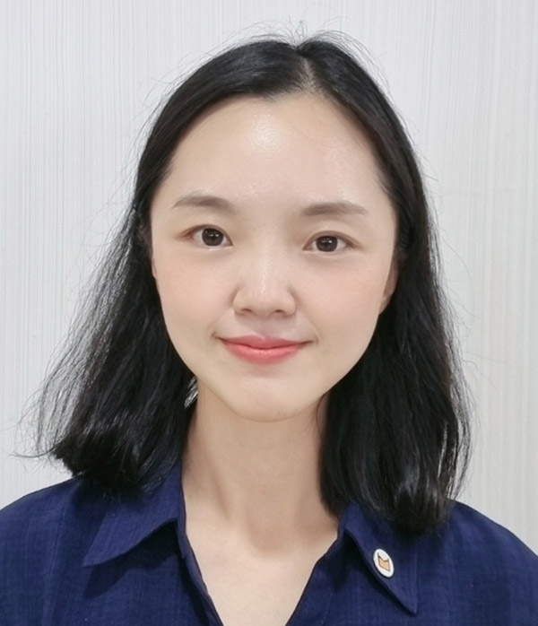 최지연 북큐레이터